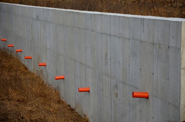 Cost of Concrete Wall Installation in Wilmington